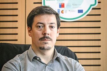 Coordinador del programa Huella Chile sobre huella de carbono: "Necesitamos motivar a los sectores con más emisiones: energía, transporte y minería"