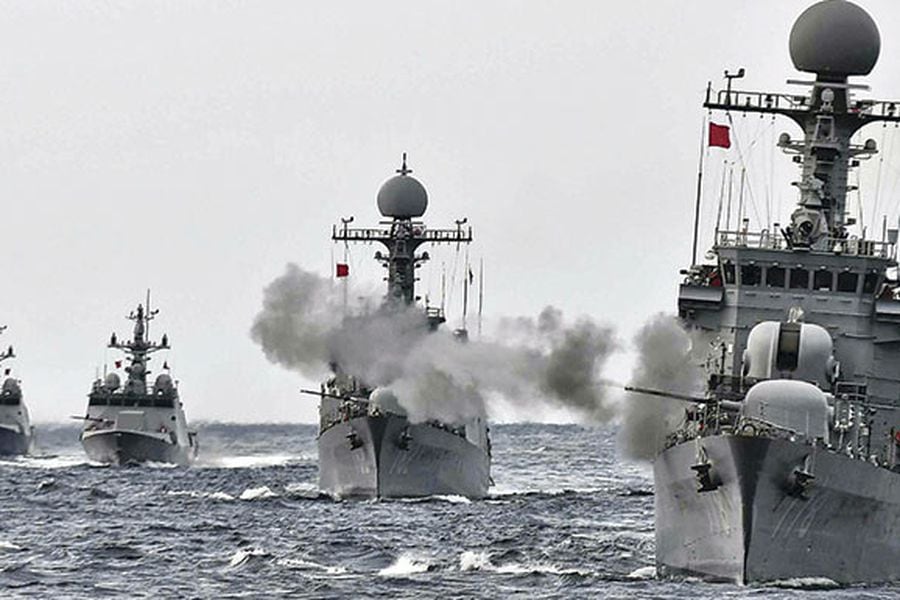 south-koreas-naval-ships-take-part-in-a-mi-38967110