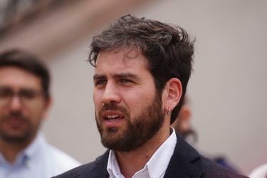 Tras anuncio de querella de Juan Sutil en su contra: diputado Ibáñez (CS) aclara que “nadie le ha imputado ningún delito”