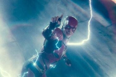 El jefe de Warner Bros Discovery confirmó que The Flash de Ezra Miller llegará al cine