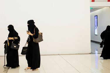 Arabia Saudí permite por primera vez a mujeres asistir a partidos de fútbol