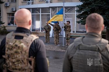 Rusos abandonan cadáveres de camaradas tras retirada de ciudad ucraniana