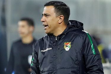 César Farías, técnico de Bolivia: “Tenemos que hacer lo imposible para ganar a Chile”
