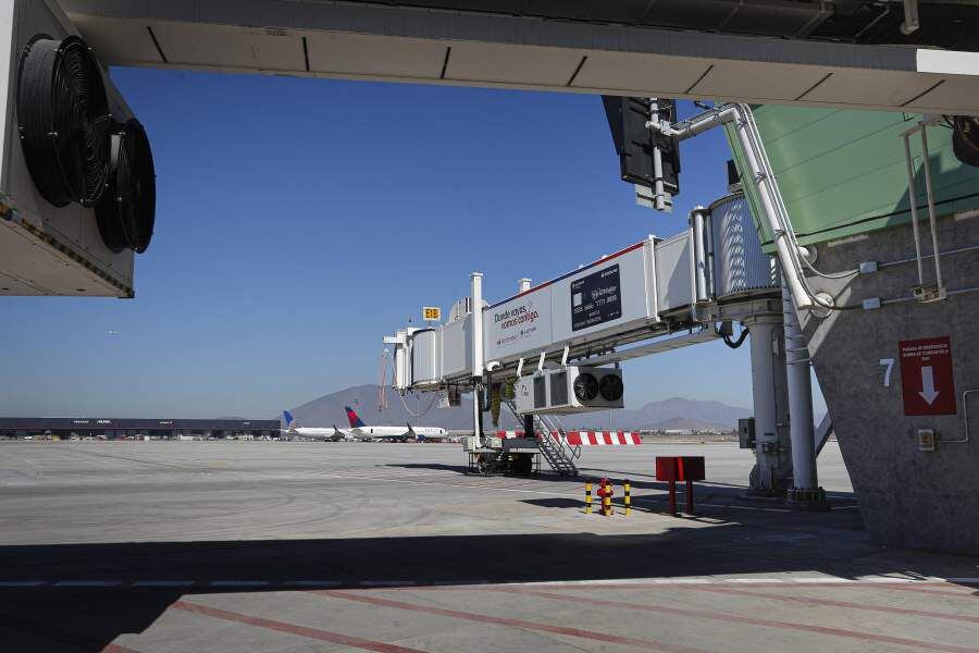 Imagen INAUGURACION ESPIGON E AEROPUERTO PUDAHUEL7556