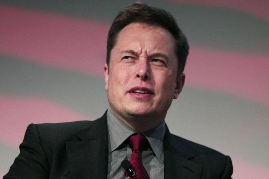 «grimes is dating elon musk» pic.twitter.com/kqgx9my35w. Elon Musk vuelve a atacar a Jeff Bezos: la historia de una ...