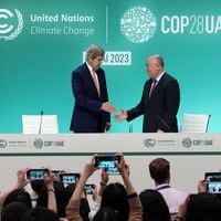 De qué trata el polémico acuerdo de la COP28, que planea cambiar el fatídico destino del planeta y medioambiente