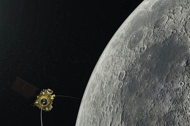 An-illustration-of-Chandrayaan-2-orbiter-captured-by-the-Moons-orbit_ISRO