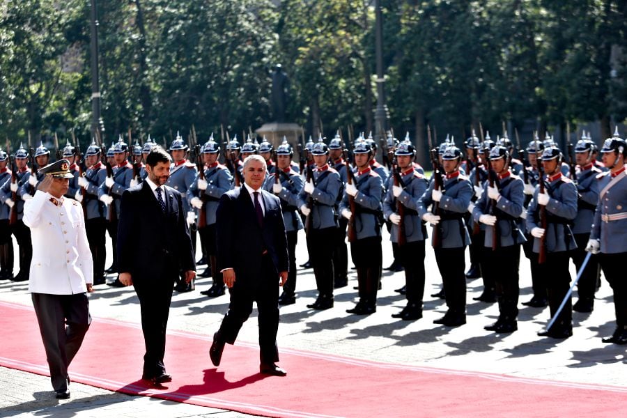 El presidente Iván Duque, de Colombia, fue uno de los primeros en llegar hoy. Foto: Aton Chile