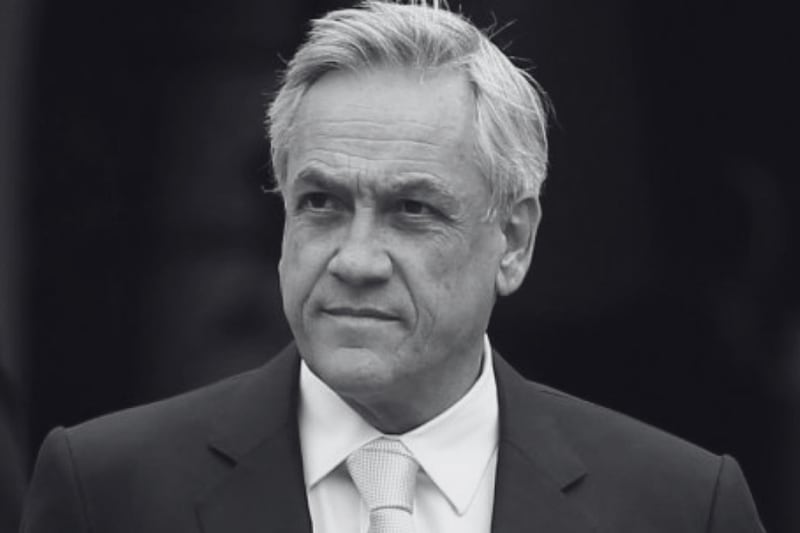Sebastián Piñera en blanco y negro