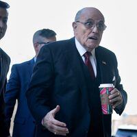 Giuliani debe pagar 148 millones de dólares a trabajadores electorales de Georgia en juicio por difamación