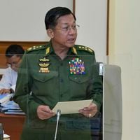 Junta militar de Myanmar extiende la emergencia mientras “protesta silenciosa” marca segundo aniversario del golpe 