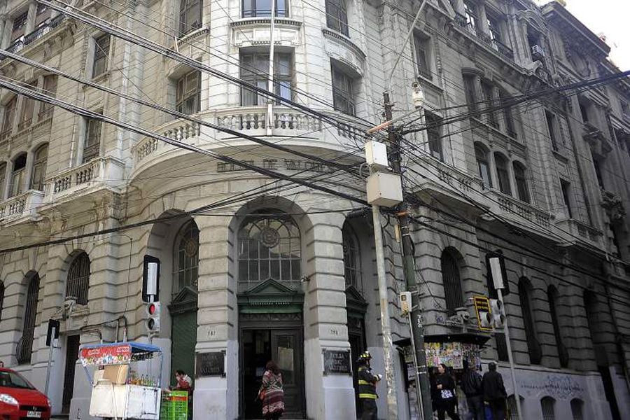 La Bolsa de Valores de Valparaíso rematará su histórico edificio en un precio mínimo de $1.800 millones.