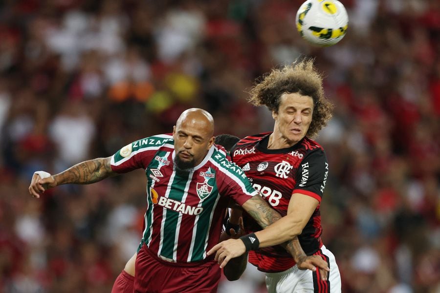 Fluminense derrota a Flamengo y se queda con el clásico carioca - La Tercera