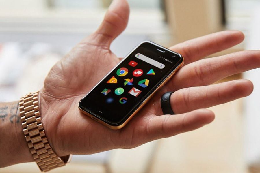 Palm reaparece en el mercado con un mini teléfono Android - La Tercera