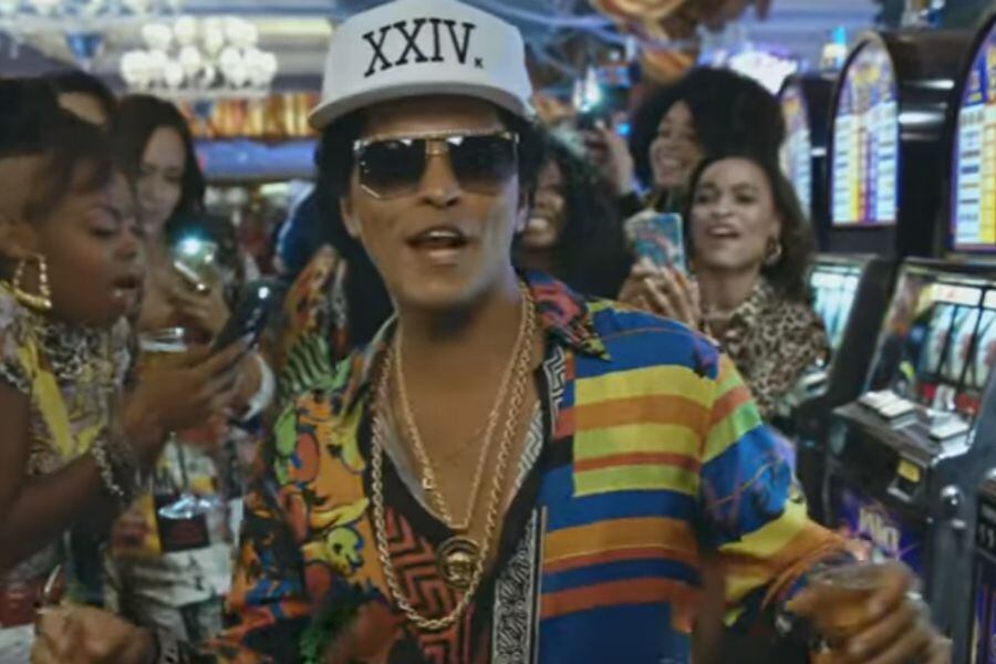 Bruno Mars estrena nuevo single junto a su videoclip La Tercera