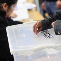 Participación en primarias supera las expectativas con más de 1,8 millones de votos