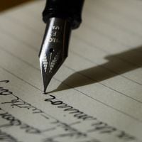 Por qué escribir a mano es el mejor método para memorizar y aprender, en comparación al teclado