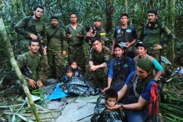 Colombia: encontraron con vida a los niños perdidos en la selva por 40 días