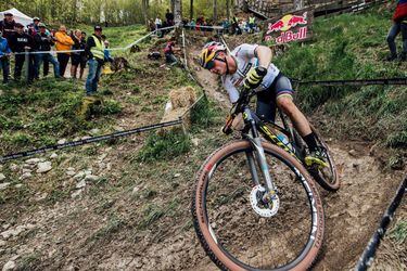 Martín Vidaurre sigue arrasando y gana la octava fecha de la Copa del Mundo de Mountain Bike