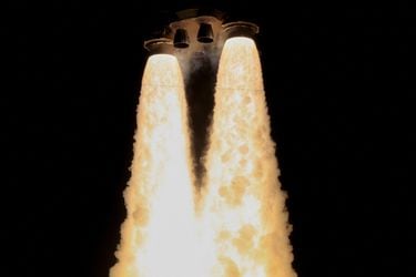 Artemis II: el cohete que volverá a la Luna está más cerca de su despegue final 