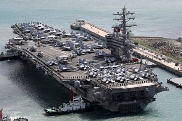 Portaaviones estadounidense llega a Corea del Sur como mensaje de advertencia a régimen norcoreano
