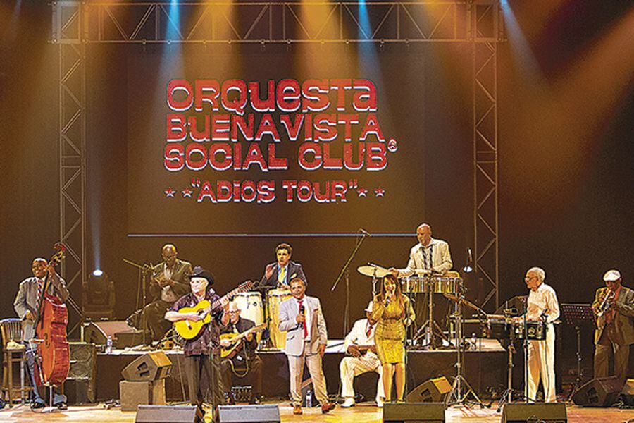 Buena Vista Social Club dice adiós con show y documental - La Tercera