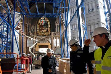 Ezzati visita la Basílica El Salvador