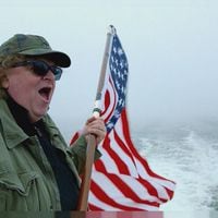 Invadiendo el mundo: Michael Moore y algunas lecciones para el proceso constituyente