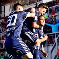 La U sufre para vencer a Cobreloa en Copa Chile
