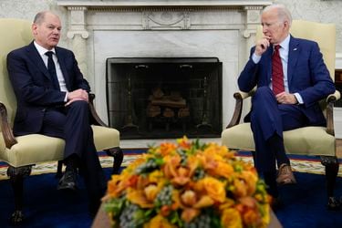 Presidente Biden elogia a Alemania por su “profundo” apoyo militar a Ucrania