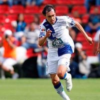 Edson Puch asiste en la victoria del Querétaro