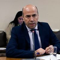 Contraloría no inicia procedimiento sancionatorio contra Crispi y hace guiño a interpretación de Cordero