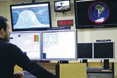 Sala de control satélite Fasat