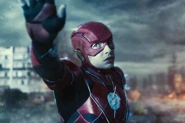Pese a las polémicas, Ezra Miller habría participado del reciente rodaje adicional de The Flash 