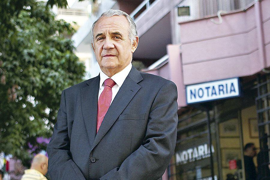 Alfredo Martin, presidente de notarios,conservadores y archiveros