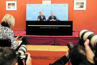 Argentina's President Mauricio Macri attends a news conference in Buenos Aires (46472510)