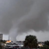 Registran el sorprendente inicio de un tornado en el sur de Florida