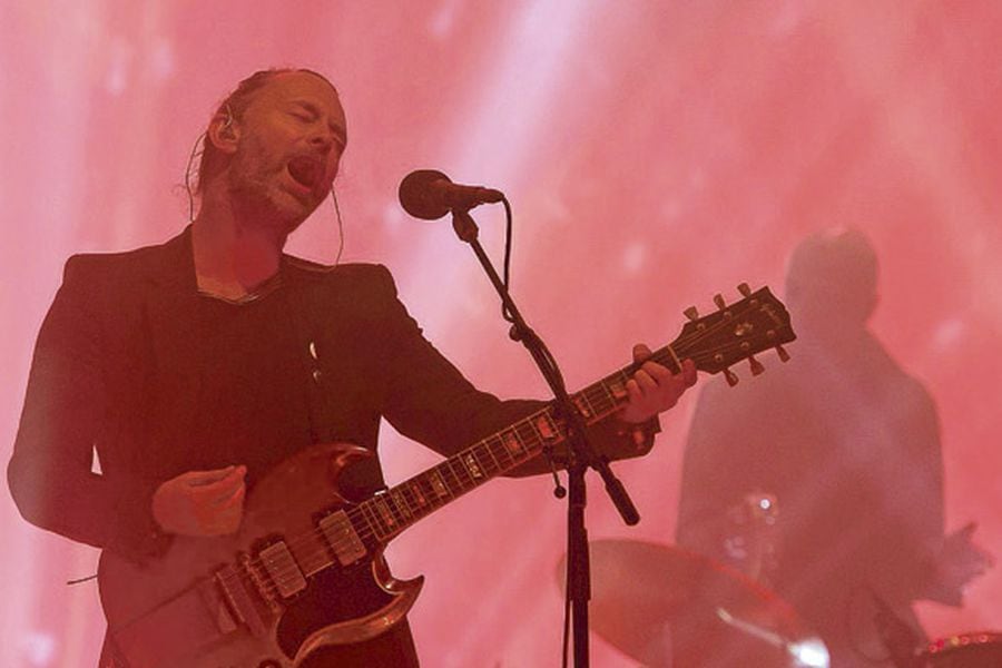 thom-yorke-of-radiohead-performs-on-the-pyr-38158917