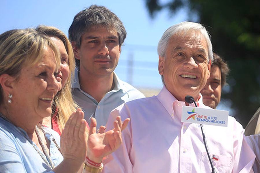 El candidato presidencial Sebastian Piñera presento su propuesta de Defensoría de Víctimas