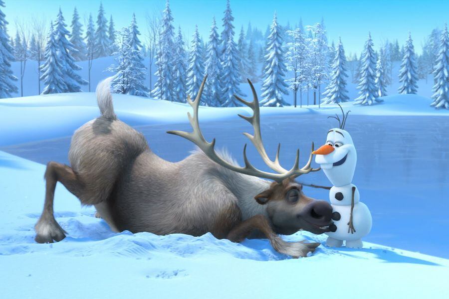 fun-frozen-3d-movie-wide-picture