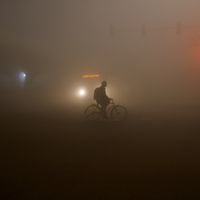¿Qué es la niebla tóxica invernal que cubre las capitales de India y Bangladesh?