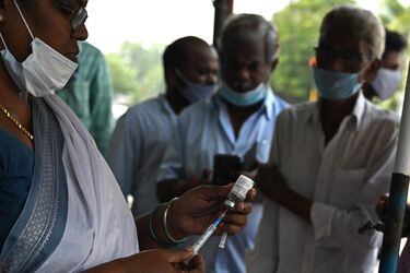 India registra más de 300.000 casos diarios de coronavirus en un día por primera vez desde mayo