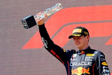 Fórmula 1: Verstappen celebra y Leclerc colapsa en el Gran Premio de Francia