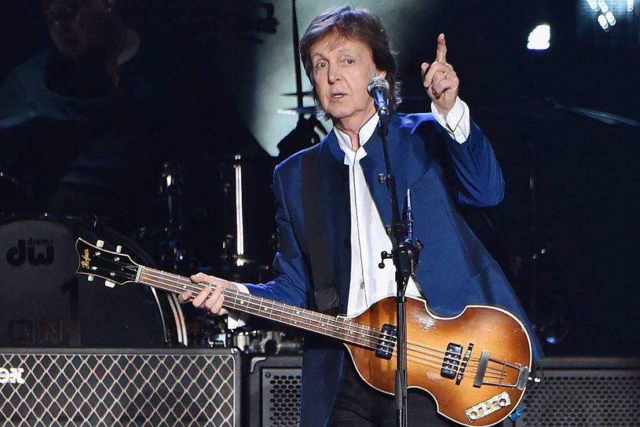 Paul_McCartney-900x600