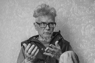 Muere el escritor Eduard Limónov a los 77 años