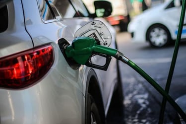 Olvídate del diésel: Estos son los 10 autos a gasolina que ahorran más dinero