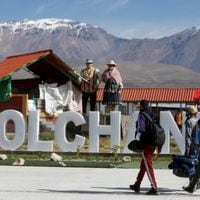 Medio boliviano destaca aumento de migración hacia Chile por su “oferta laboral” y  “elevados salarios”