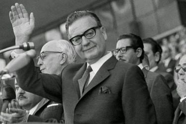 “Honrar al padre”: se publica novela sobre Allende escrita por un ex GAP