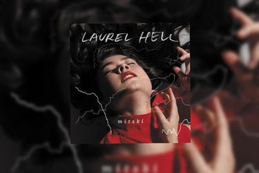 Carátula de Laurel Hell, nuevo álbum de Mitski con el sello Dead Oceans