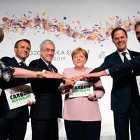 Piñera insta a países a convertirse en carbono neutral antes de 2050 y busca asegurar participación en el COP25